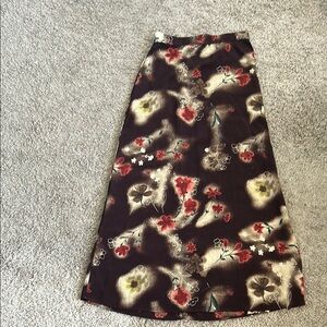 Floral Patterned Skirt - Brown and Red